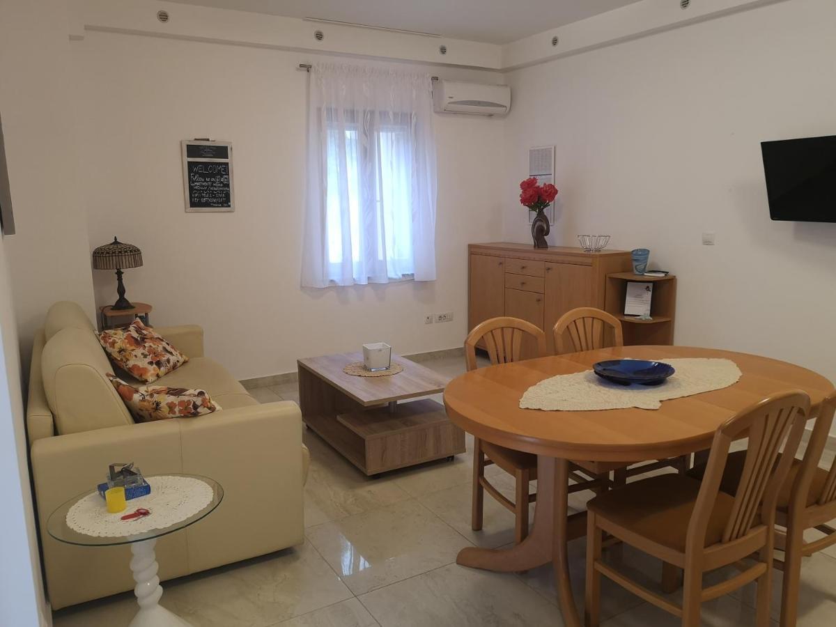 Flowers Medulin, Fucane 1a Apartment *